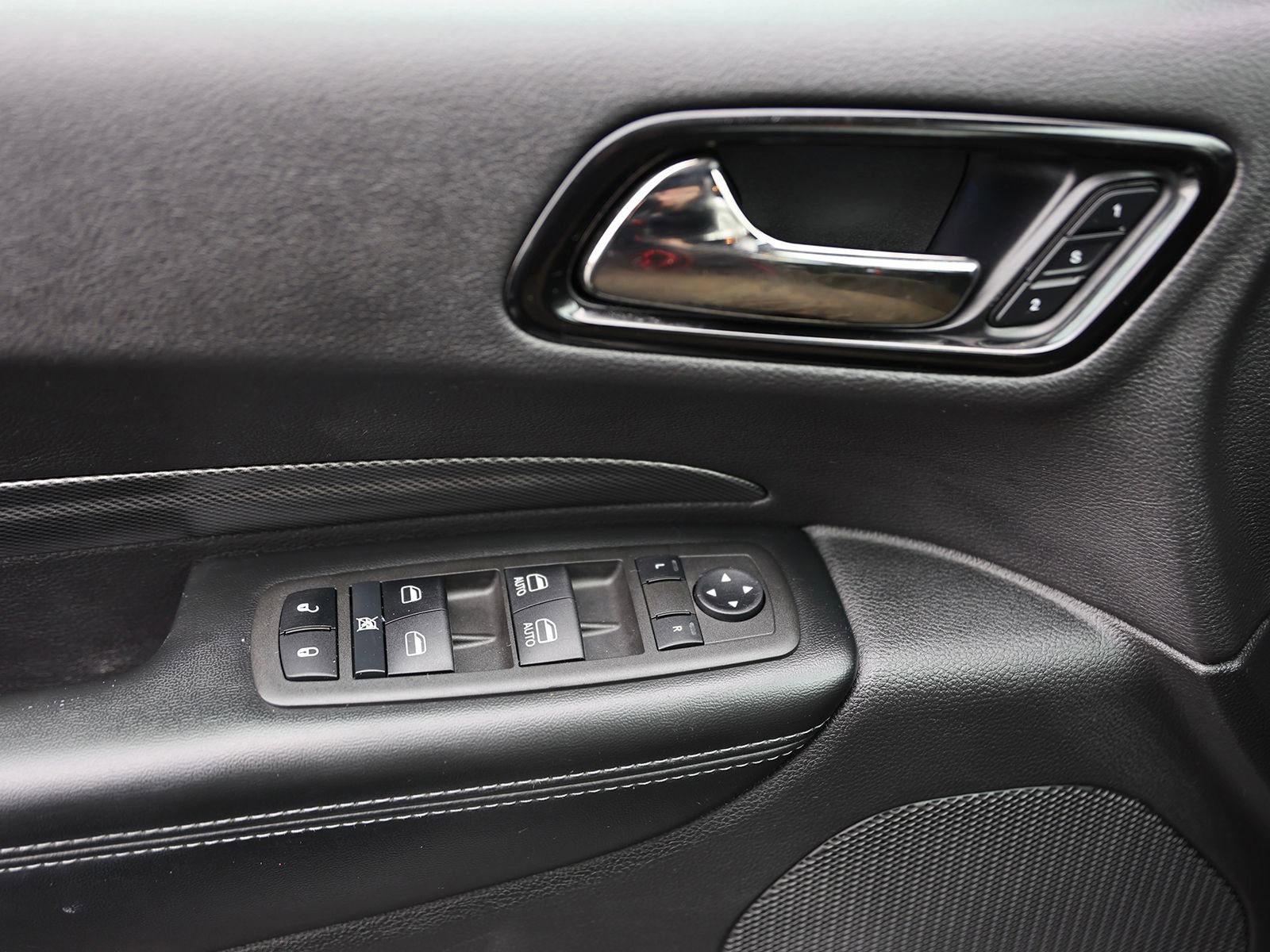 Used 2022 Dodge Durango GT image 37