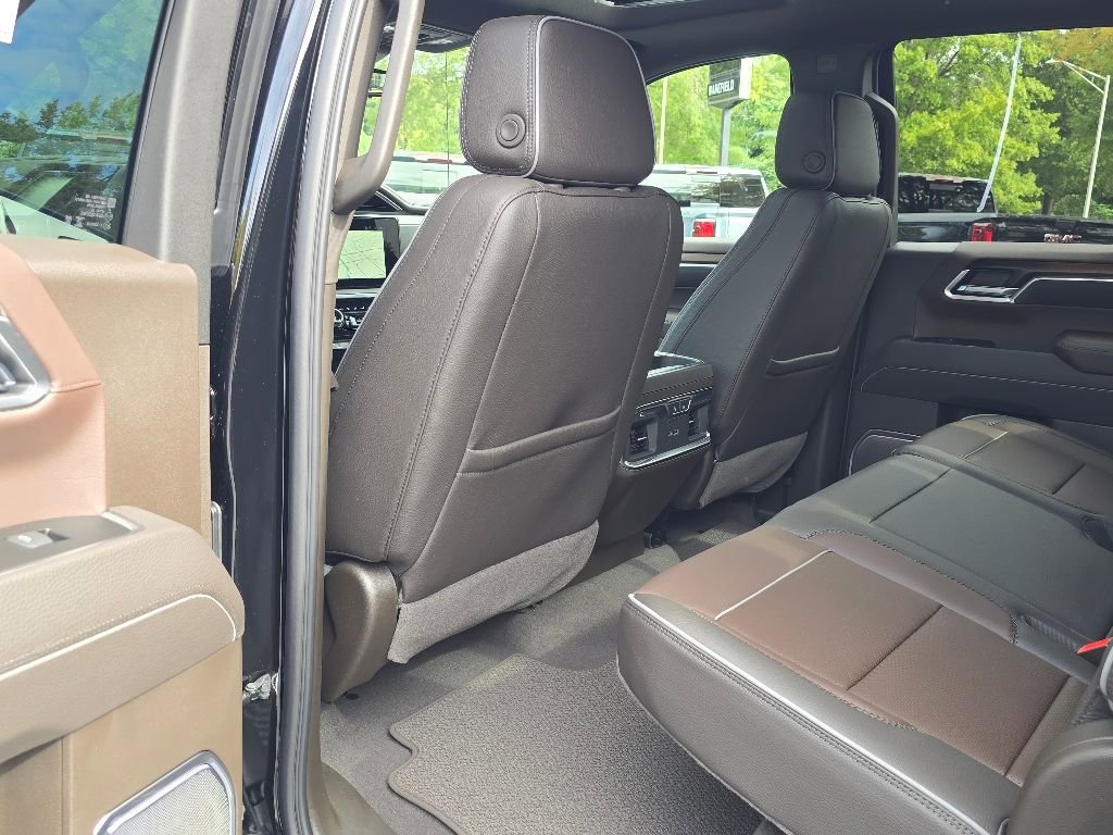 New 2026 GMC Sierra 1500 Denali w/ Technology Package image 5
