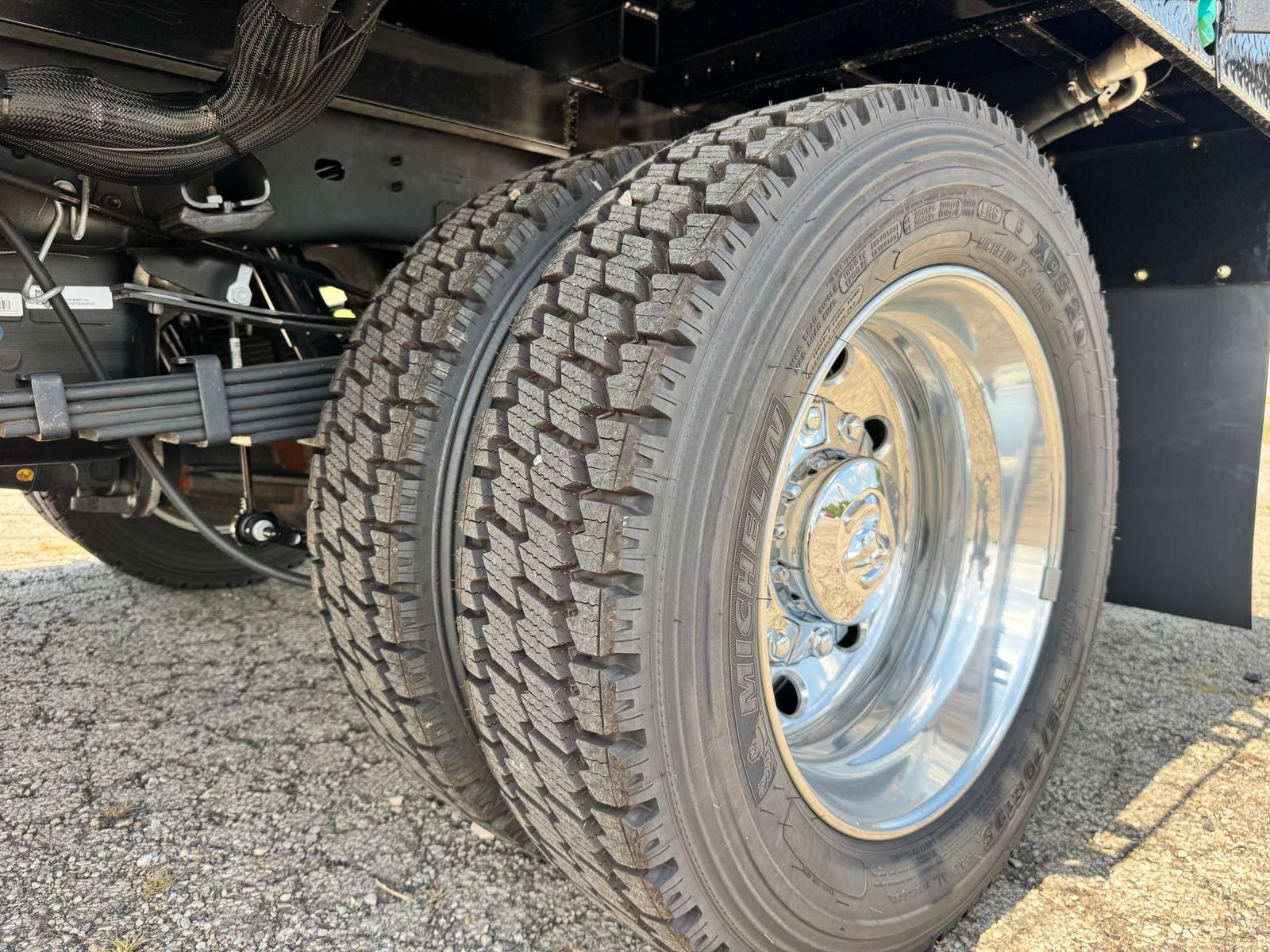 New 2026 RAM 5500 4x4 Regular Cab image 24