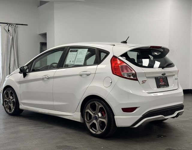 Used 2015 Ford Fiesta ST FWD image 9