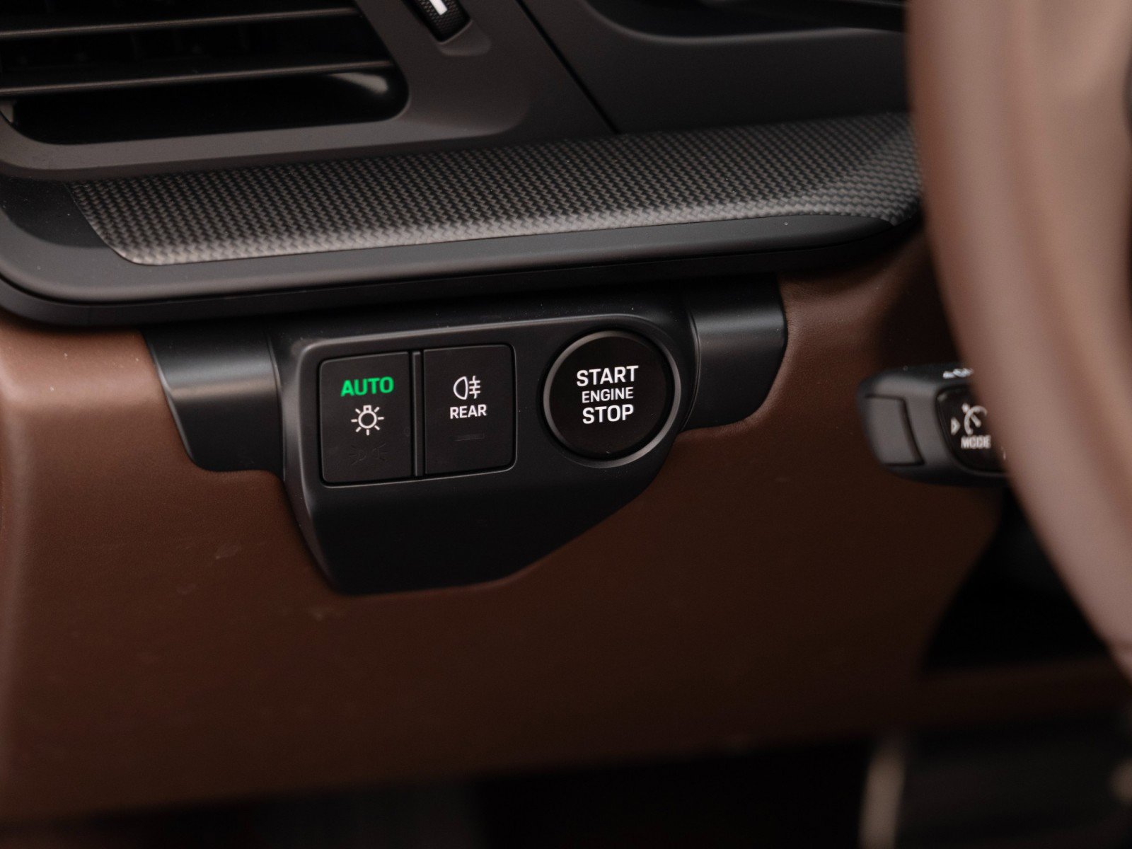 Used 2025 Porsche 911 Carrera S image 31