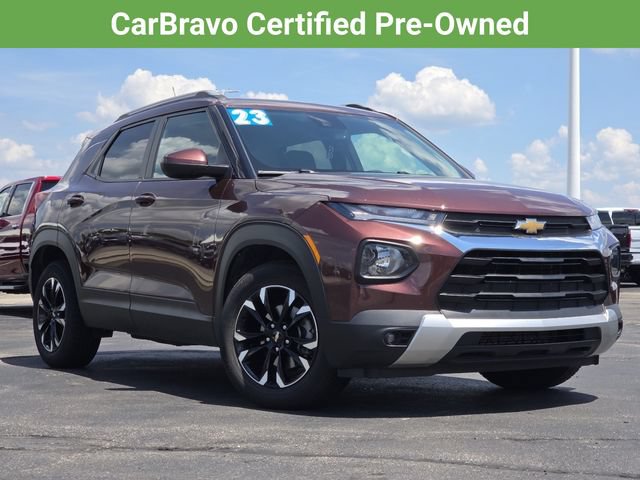 Used 2023 Chevrolet TrailBlazer LT w/ Convenience Package FWD image 2