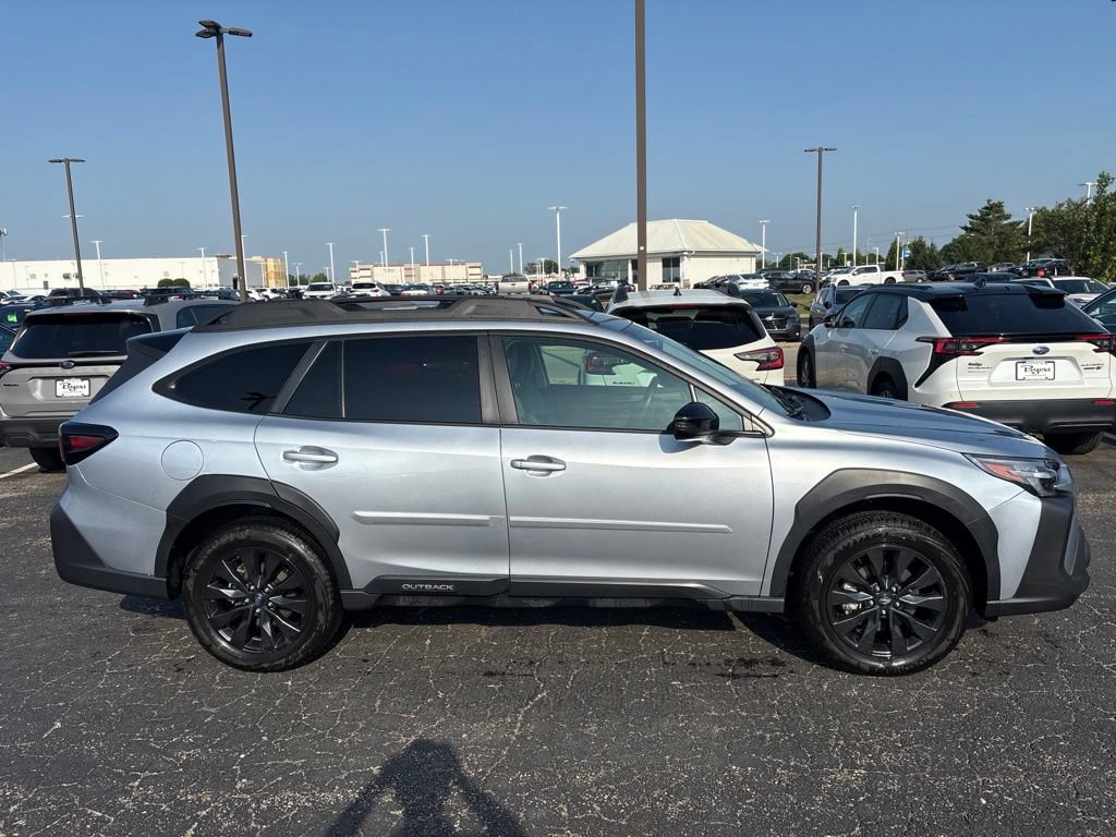 Certified 2024 Subaru Outback Onyx Edition AWD/4WD image 2