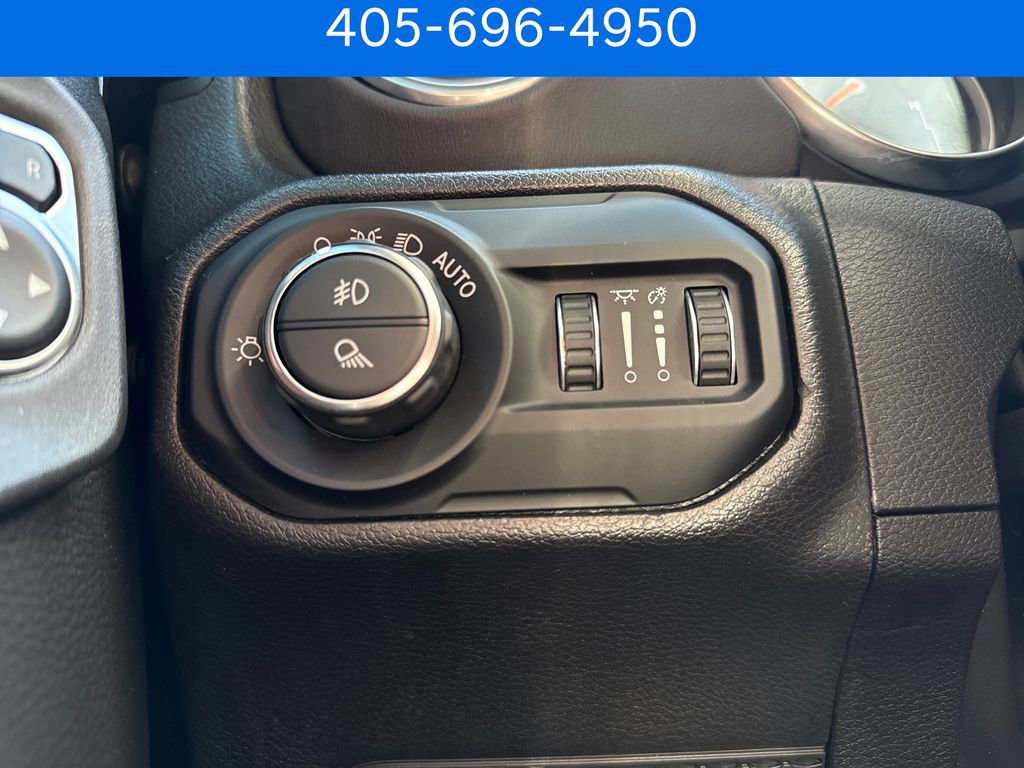 Used 2022 Jeep Gladiator Overland w/ Popular Equipment Package image 36