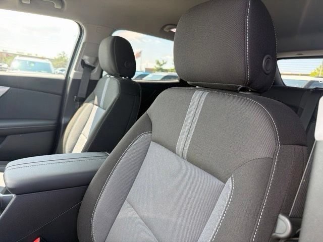New 2026 Chevrolet Blazer LT w/ Convenience Package FWD image 13