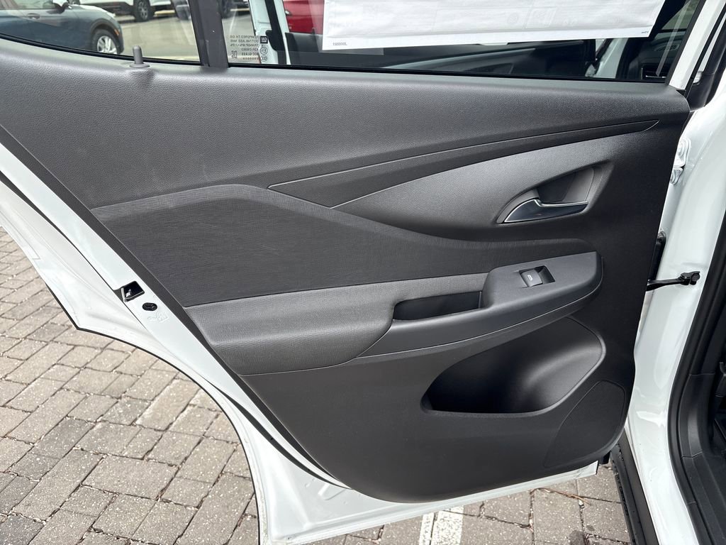 New 2026 Buick Envista Preferred image 27