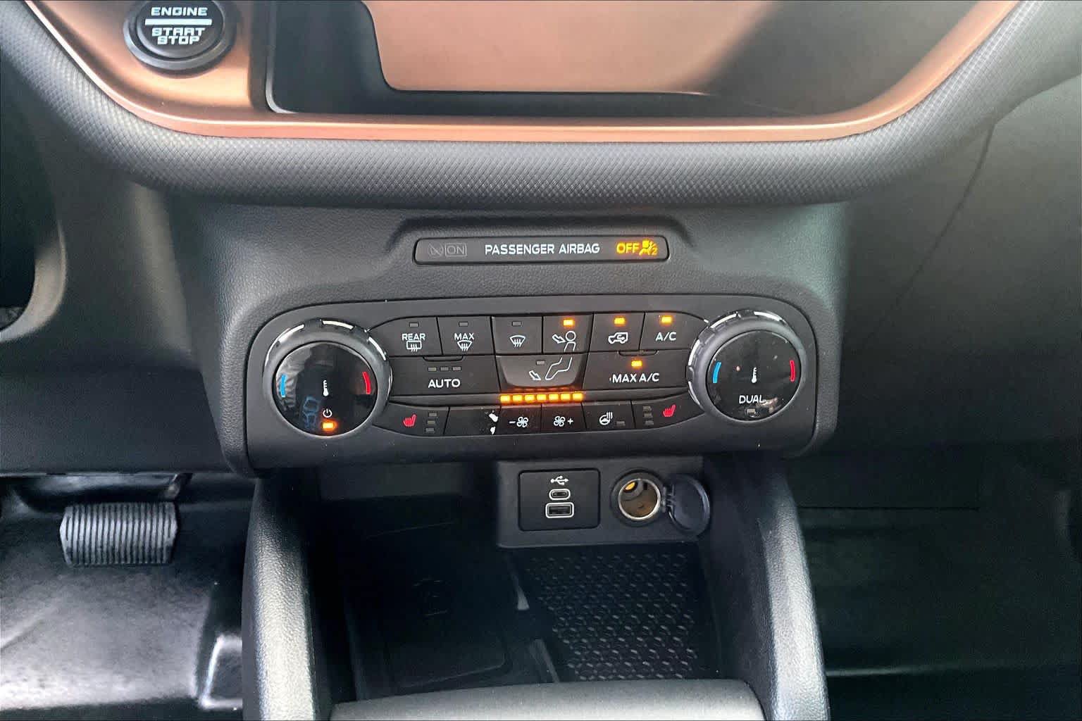 Used 2023 Ford Bronco Sport Badlands w/ Premium Package AWD/4WD image 32