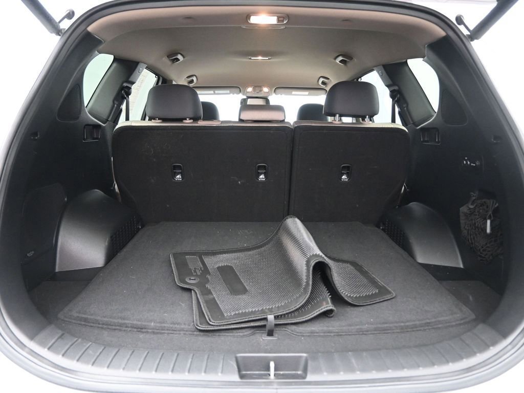 Used 2020 Hyundai Santa Fe SEL w/ Convenience Package image 31