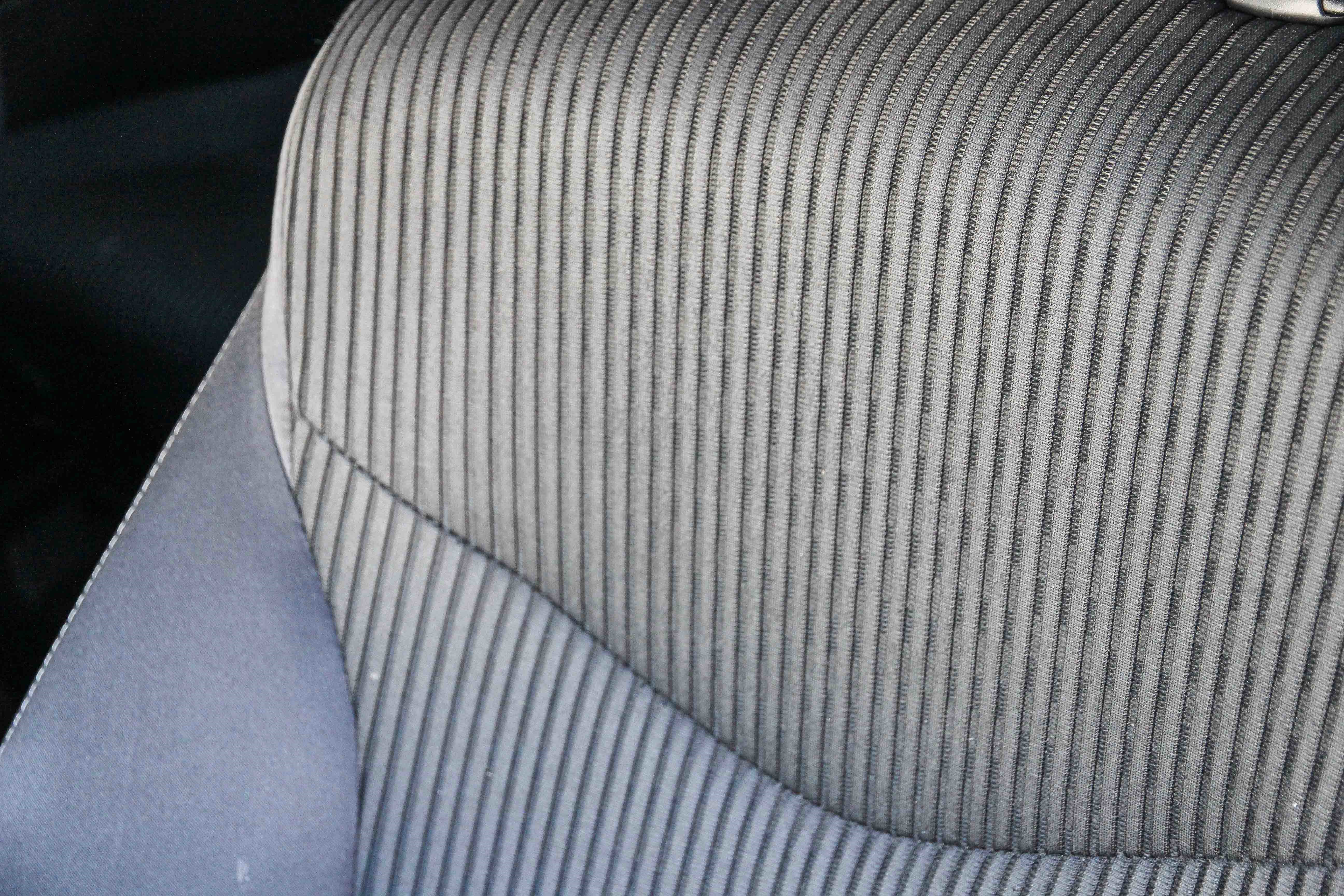 Used 2017 Toyota Prius V Five image 38