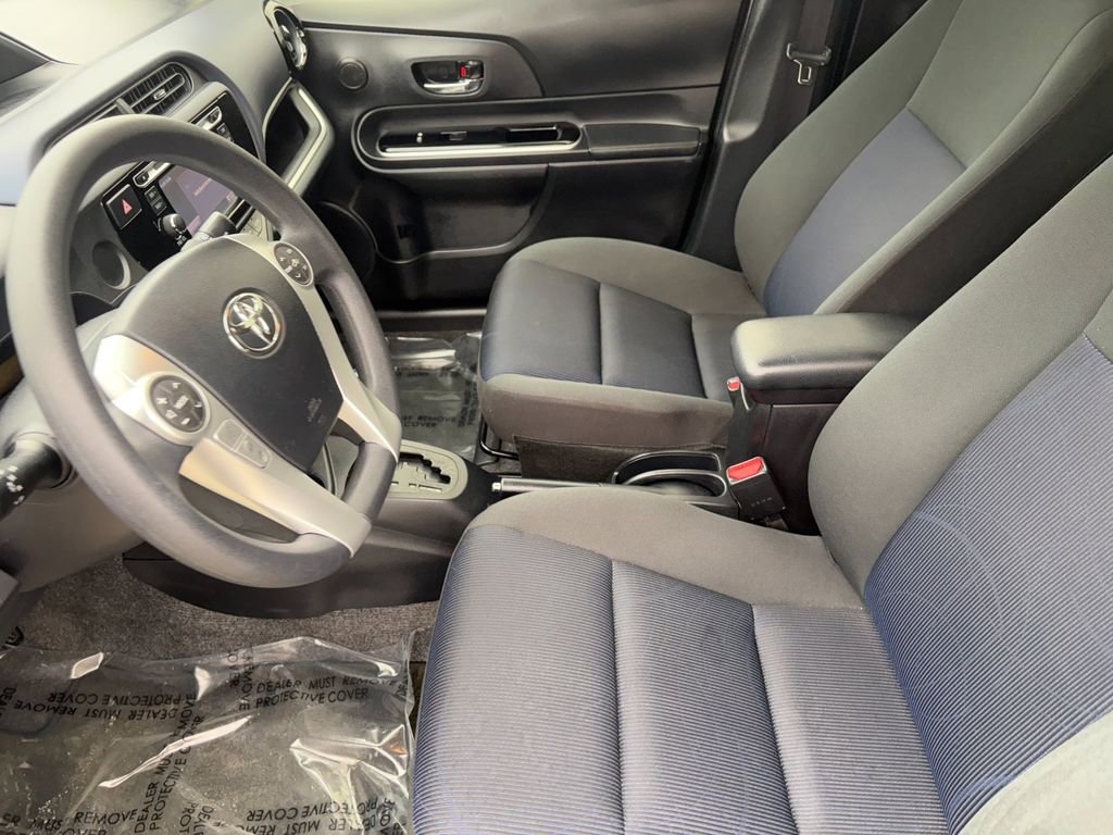 Used 2015 Toyota Prius C Two FWD image 9