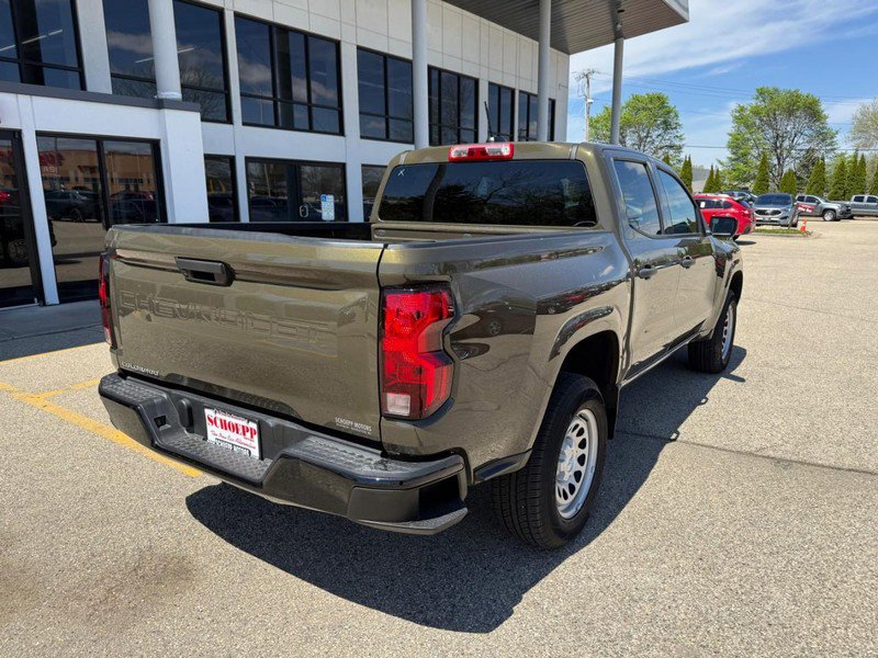 Used 2023 Chevrolet Colorado W/T RWD image 5