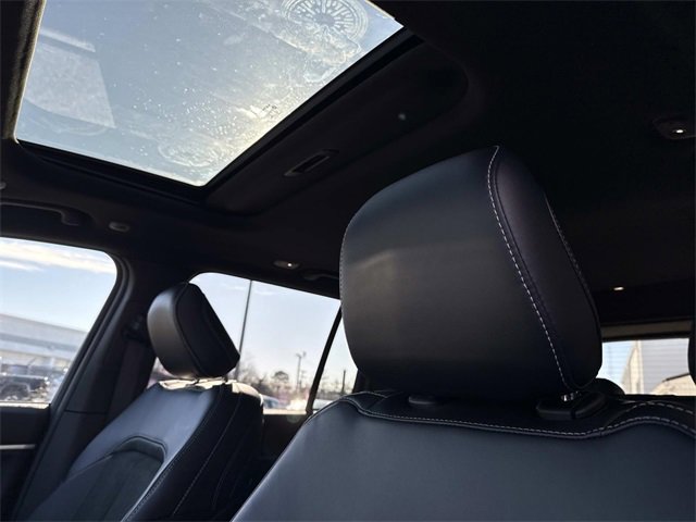 New 2026 Jeep Grand Cherokee Laredo image 8