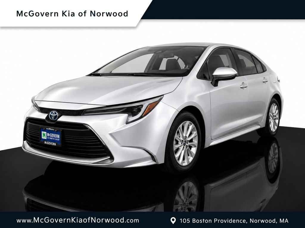 Used 2023 Toyota Corolla XLE FWD image 1