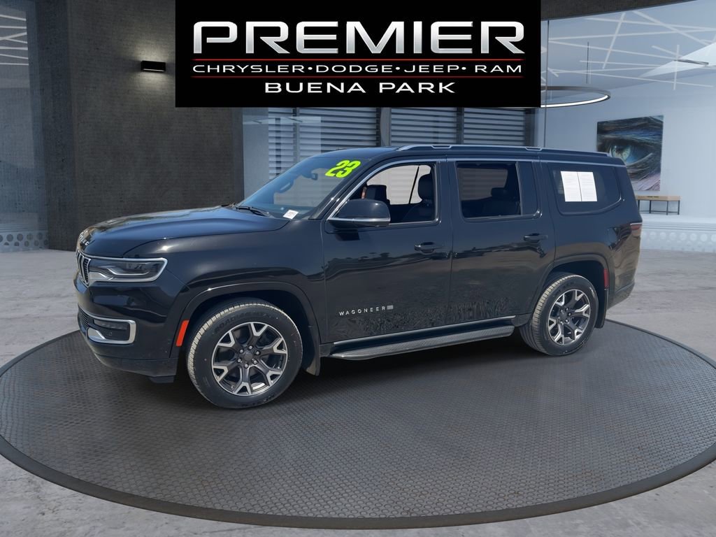 Used 2023 Jeep Wagoneer Series III w/ Rear Seat Video Group 1 AWD/4WD image 4