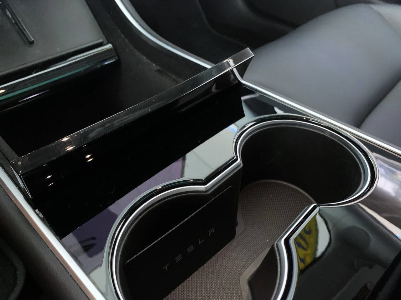 Used 2019 Tesla Model 3 Long Range image 20