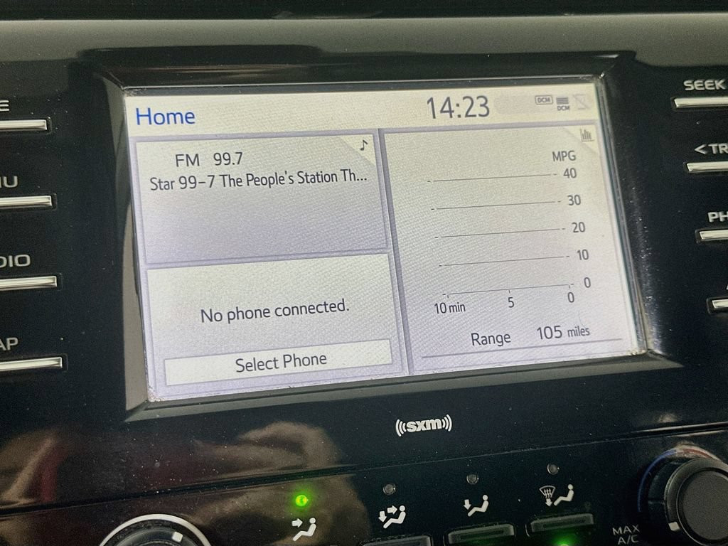Used 2020 Toyota Camry LE FWD image 25