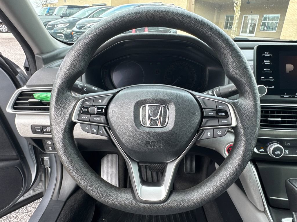 Used 2018 Honda Accord LX image 17