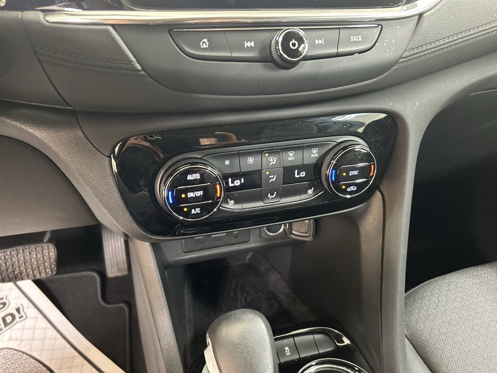 Certified 2023 Buick Encore GX Select w/ Sport Touring Package FWD image 16