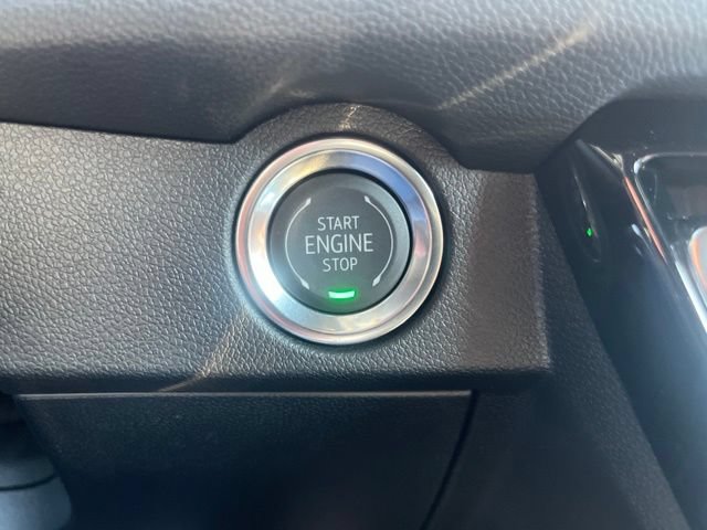 New 2027 Chevrolet Traverse LT w/ Sun and Wheel Package FWD image 28