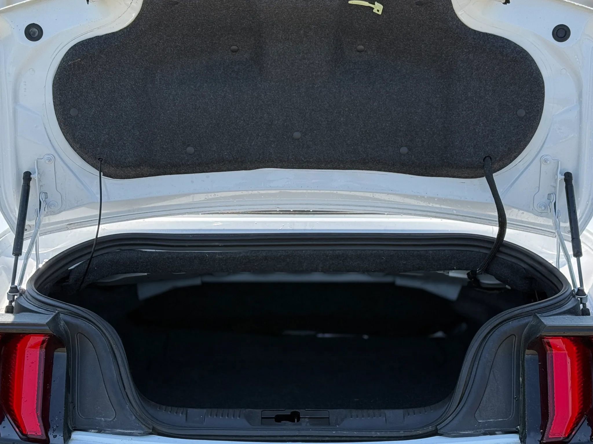 Used 2023 Ford Mustang Premium RWD image 28