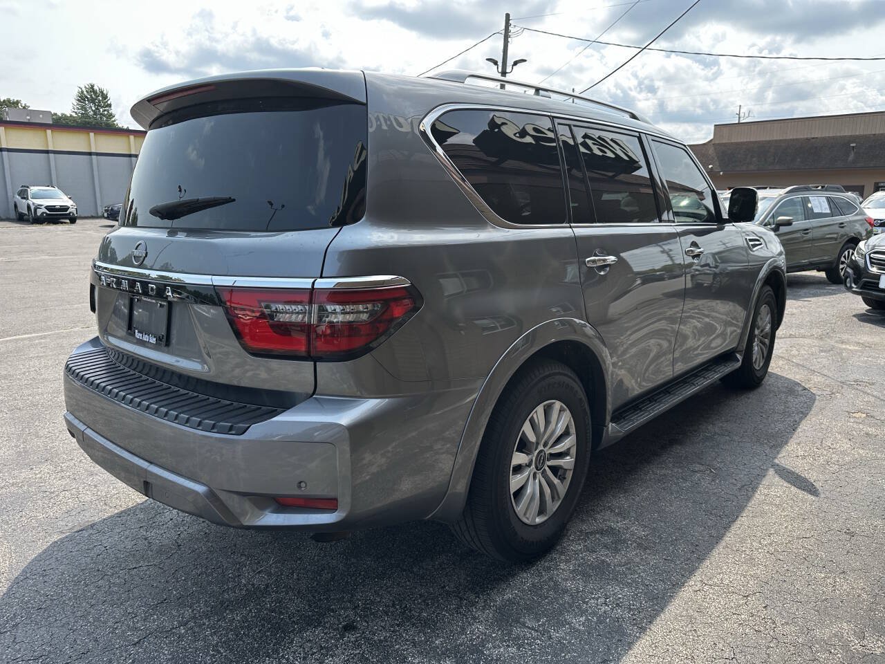 Used 2024 Nissan Armada SV AWD/4WD image 18