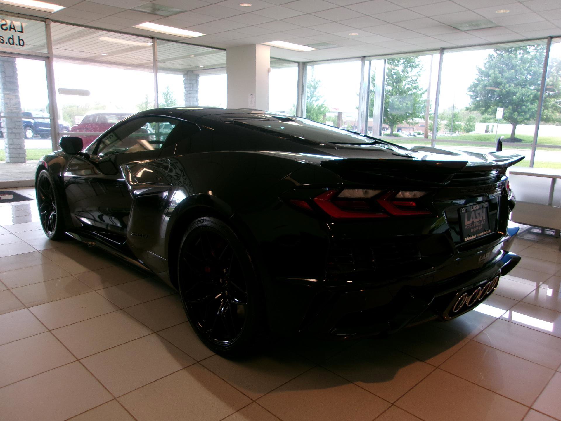 New 2026 Chevrolet Corvette Z06 RWD image 2