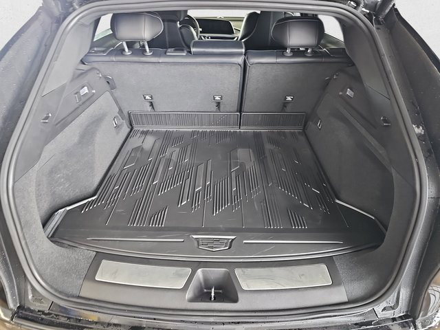 New 2026 Cadillac Lyriq Sport image 12