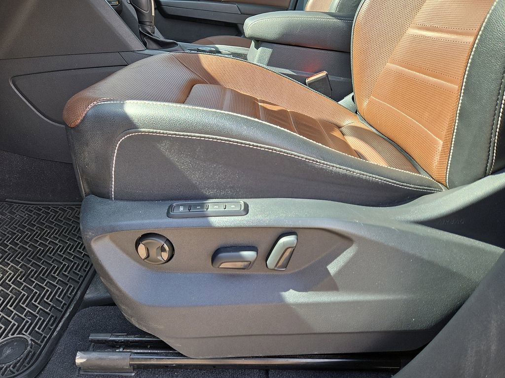 Used 2021 Volkswagen Atlas SEL Premium image 26