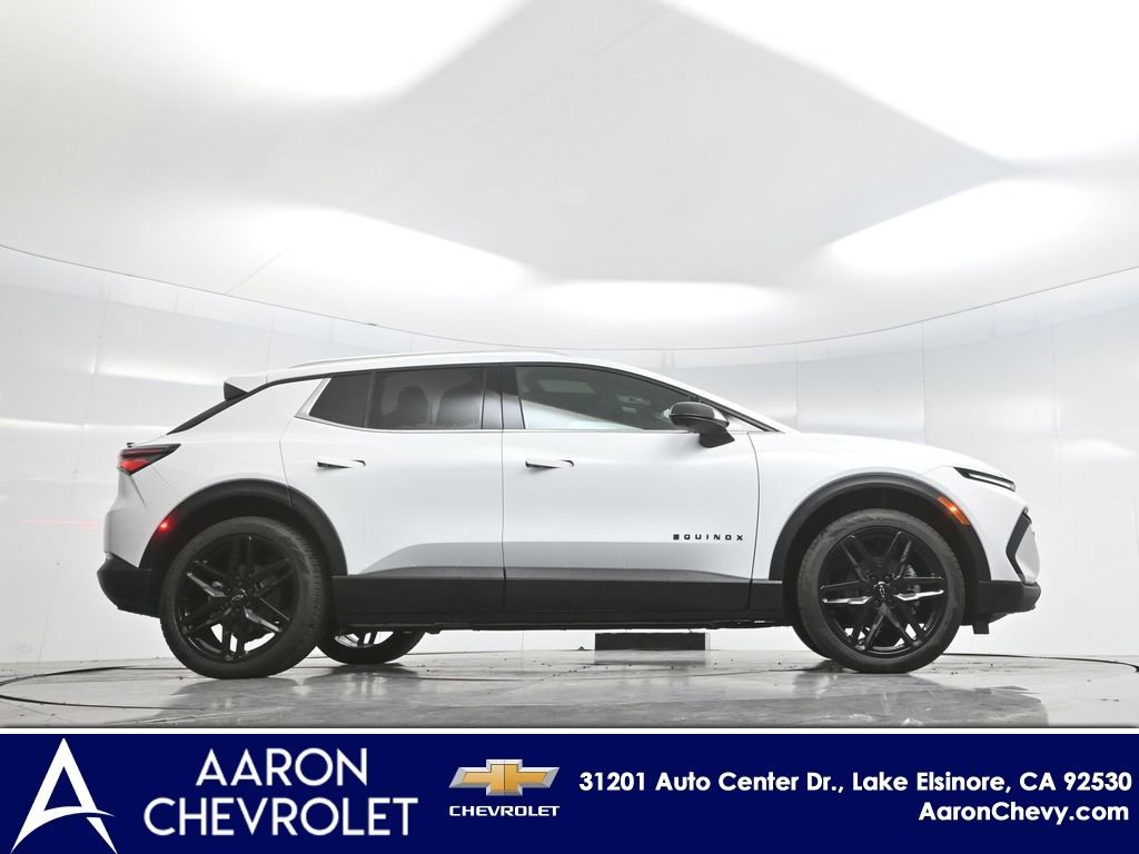 New 2026 Chevrolet Equinox EV LT w/ LPO, Blackout Package image 62