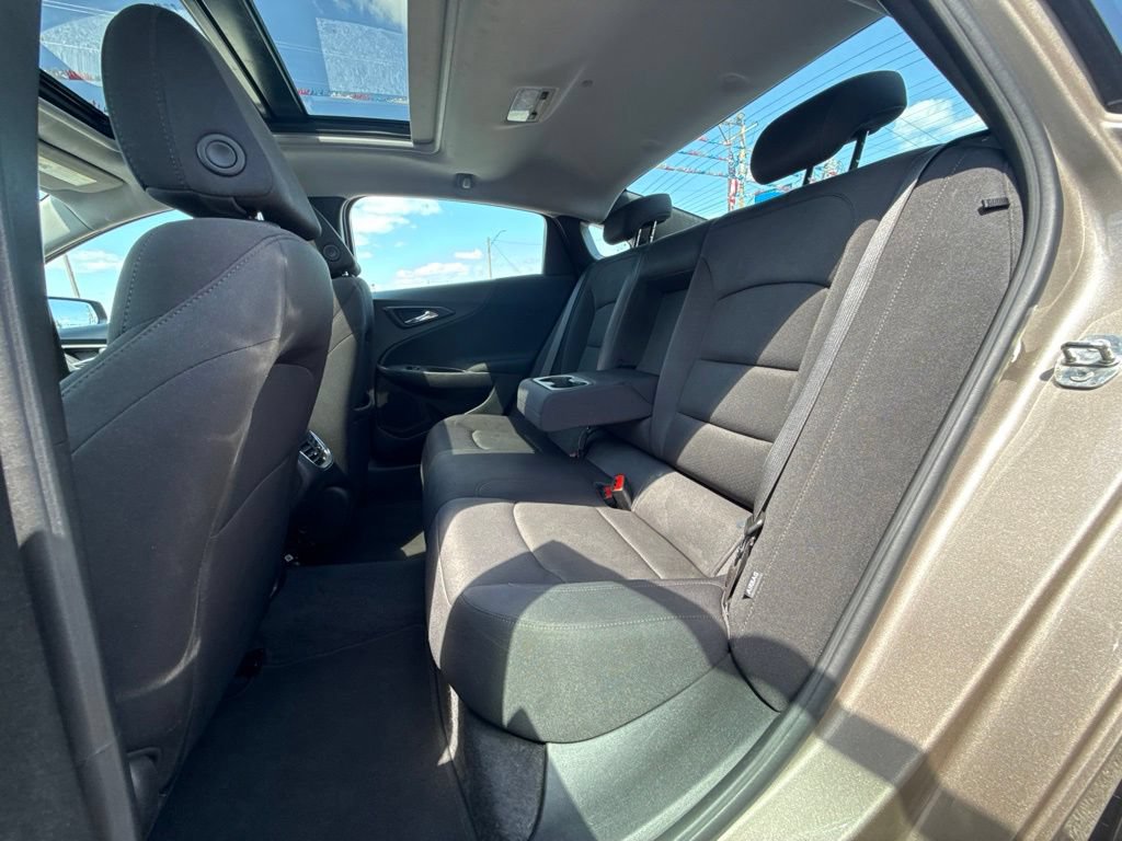 Used 2024 Chevrolet Malibu LT FWD image 21