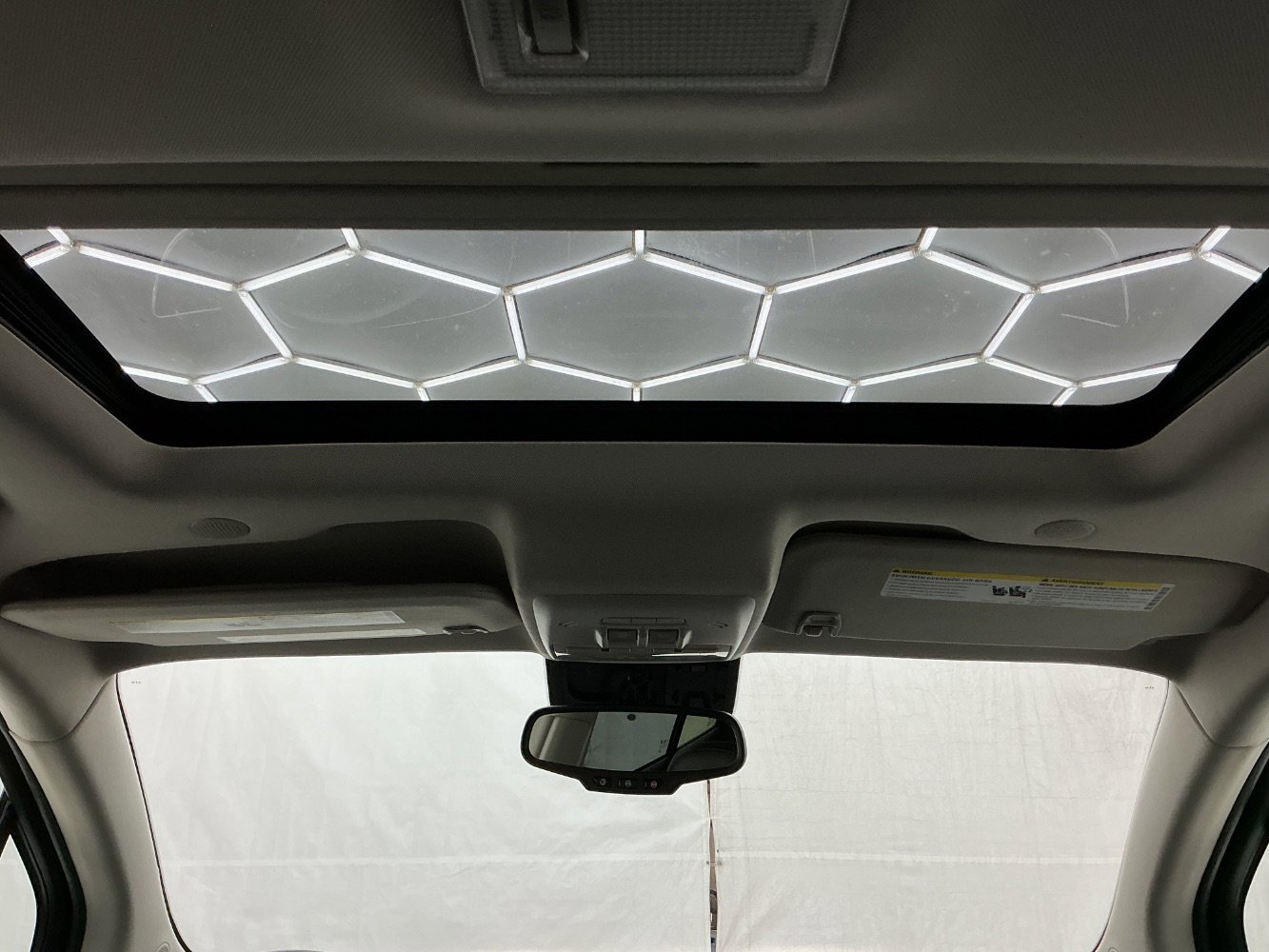 Used 2018 Buick Encore Essence FWD image 26