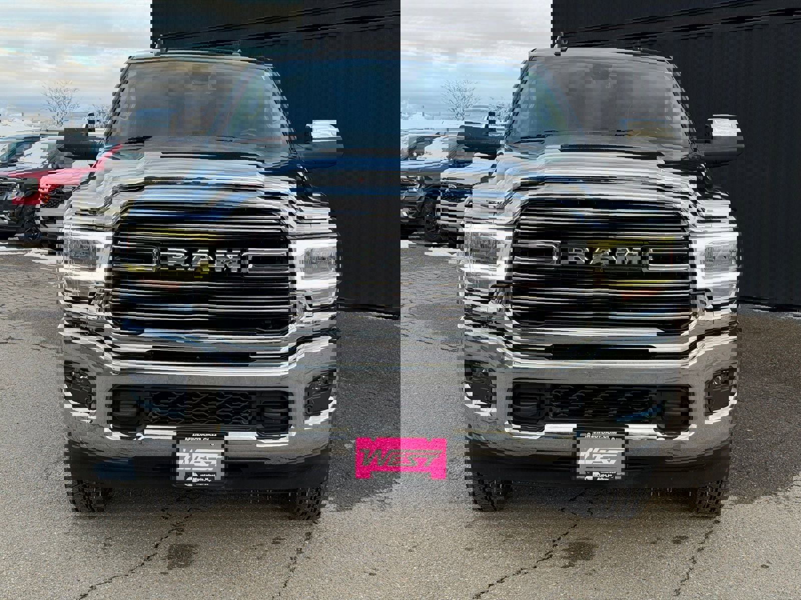 Used 2020 RAM 3500 Laramie AWD/4WD image 2