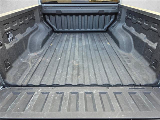 Used 2026 Chevrolet Colorado LT AWD/4WD image 15