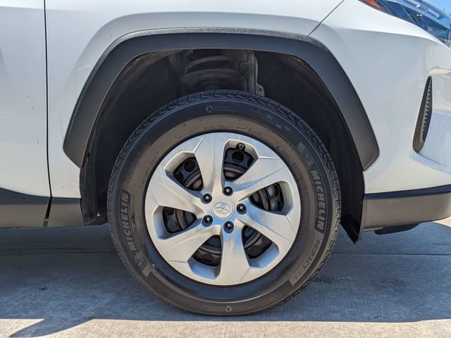 Used 2023 Toyota RAV4 LE FWD image 12