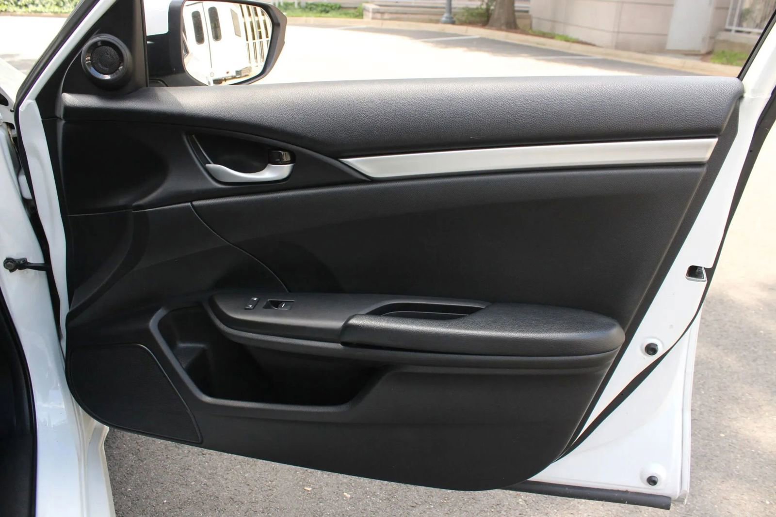 Used 2021 Honda Civic Sport image 25