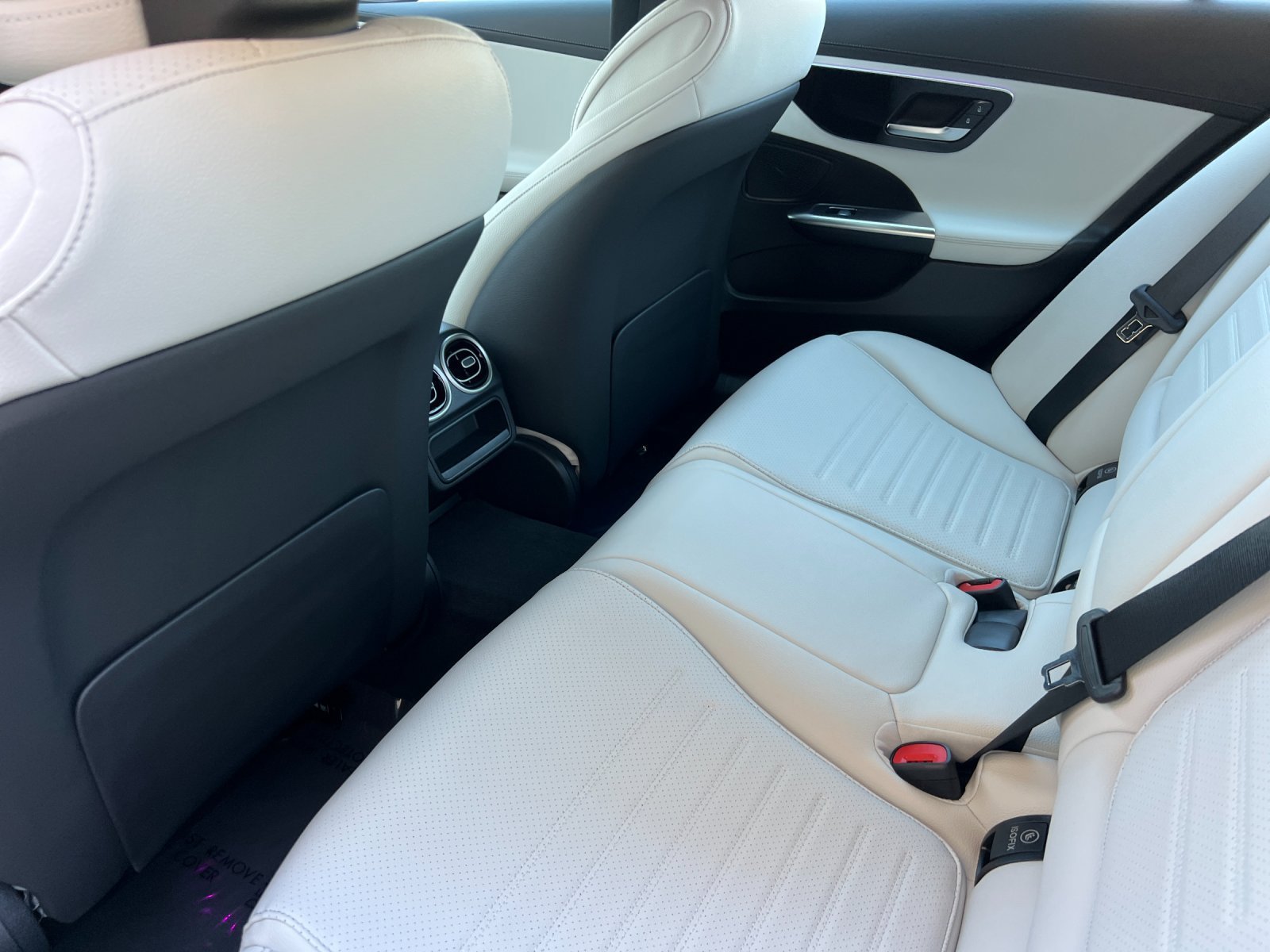 New 2026 Mercedes-Benz C 300 4MATIC Sedan image 11