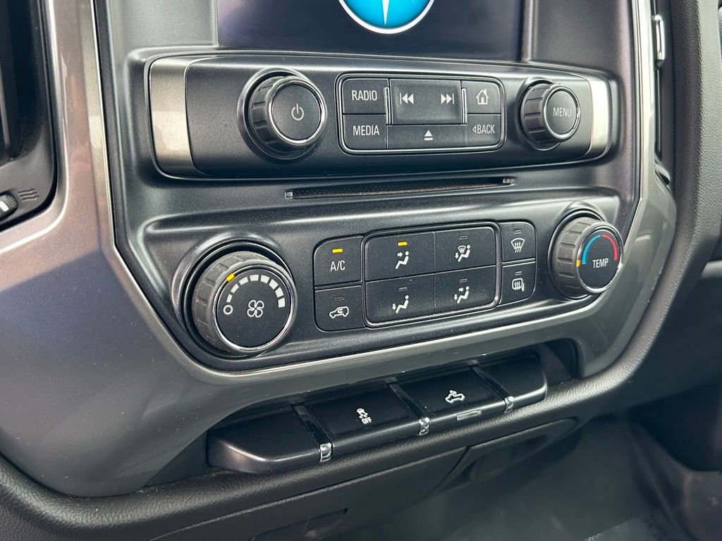 Used 2019 Chevrolet Silverado 1500 LT AWD/4WD image 35