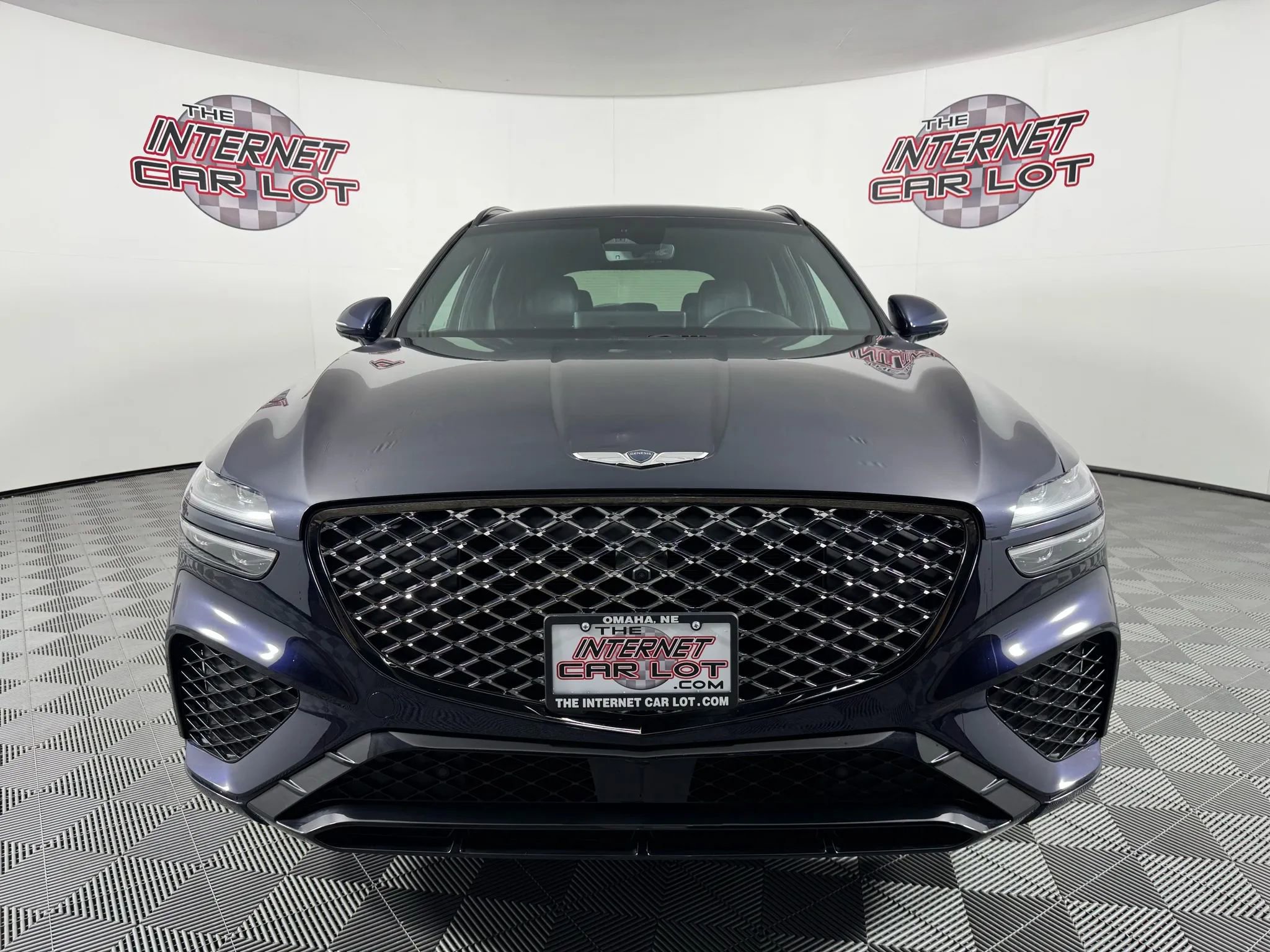 Used 2023 Genesis GV70 2.5T w/ Sport Prestige Package image 2