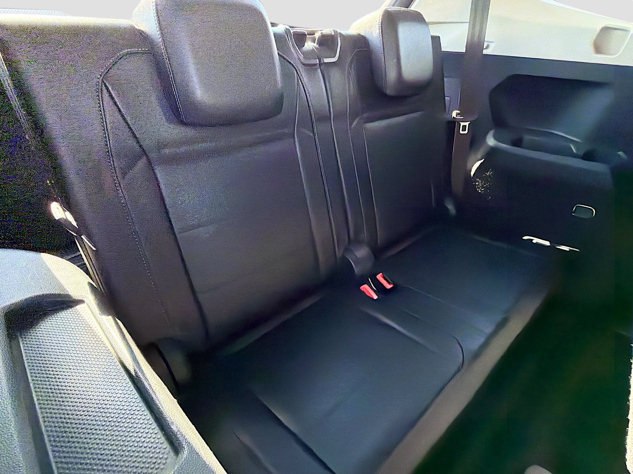 Used 2020 Volkswagen Tiguan SE image 20