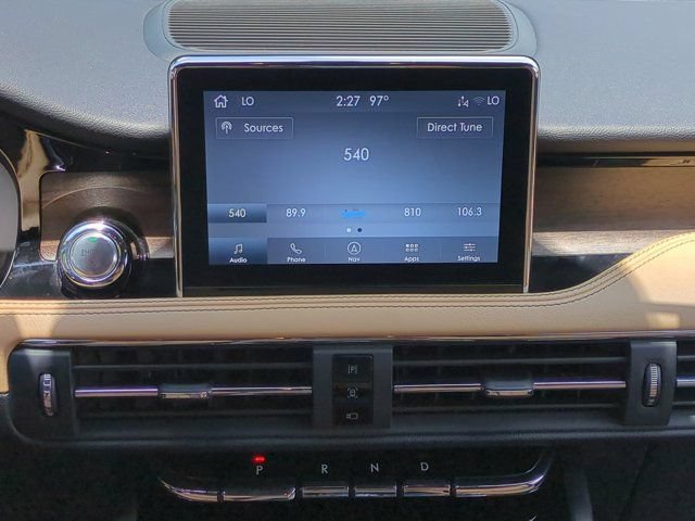 Used 2022 Lincoln Corsair Reserve FWD image 16