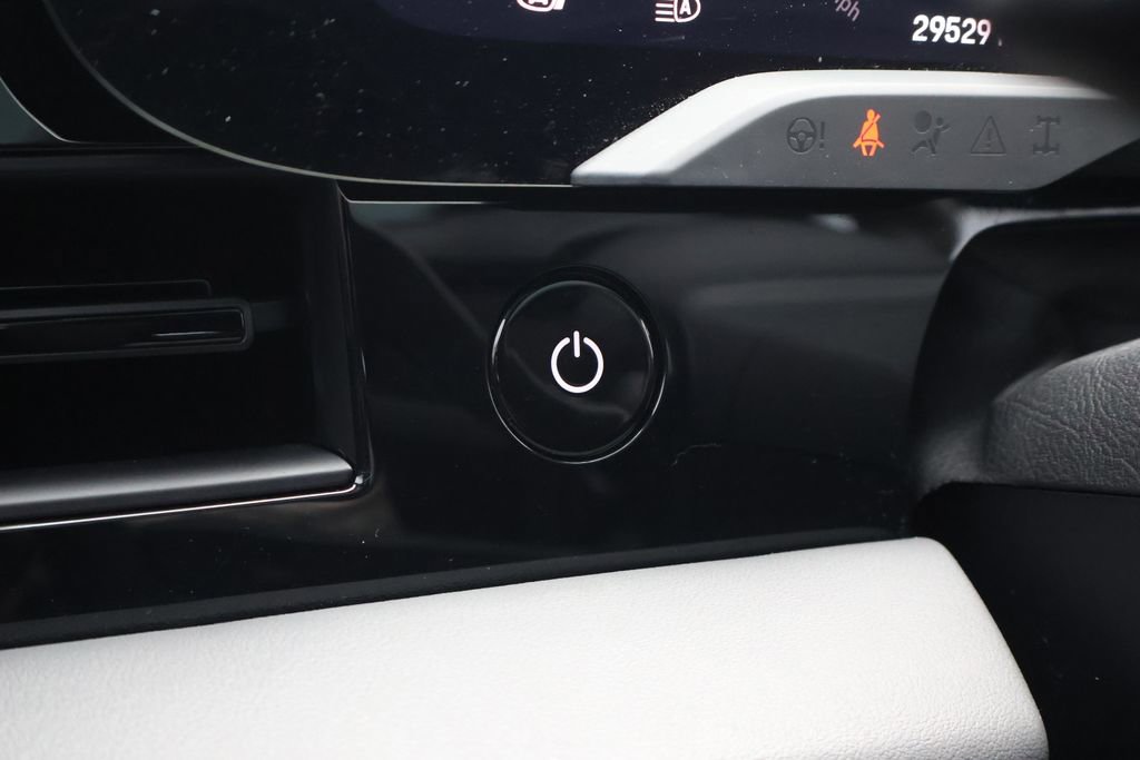 Used 2022 Porsche Taycan image 25