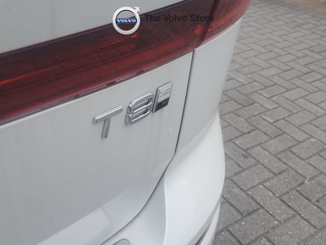 New 2026 Volvo XC60 T8 Plus w/ Protection Package Premier AWD/4WD image 7