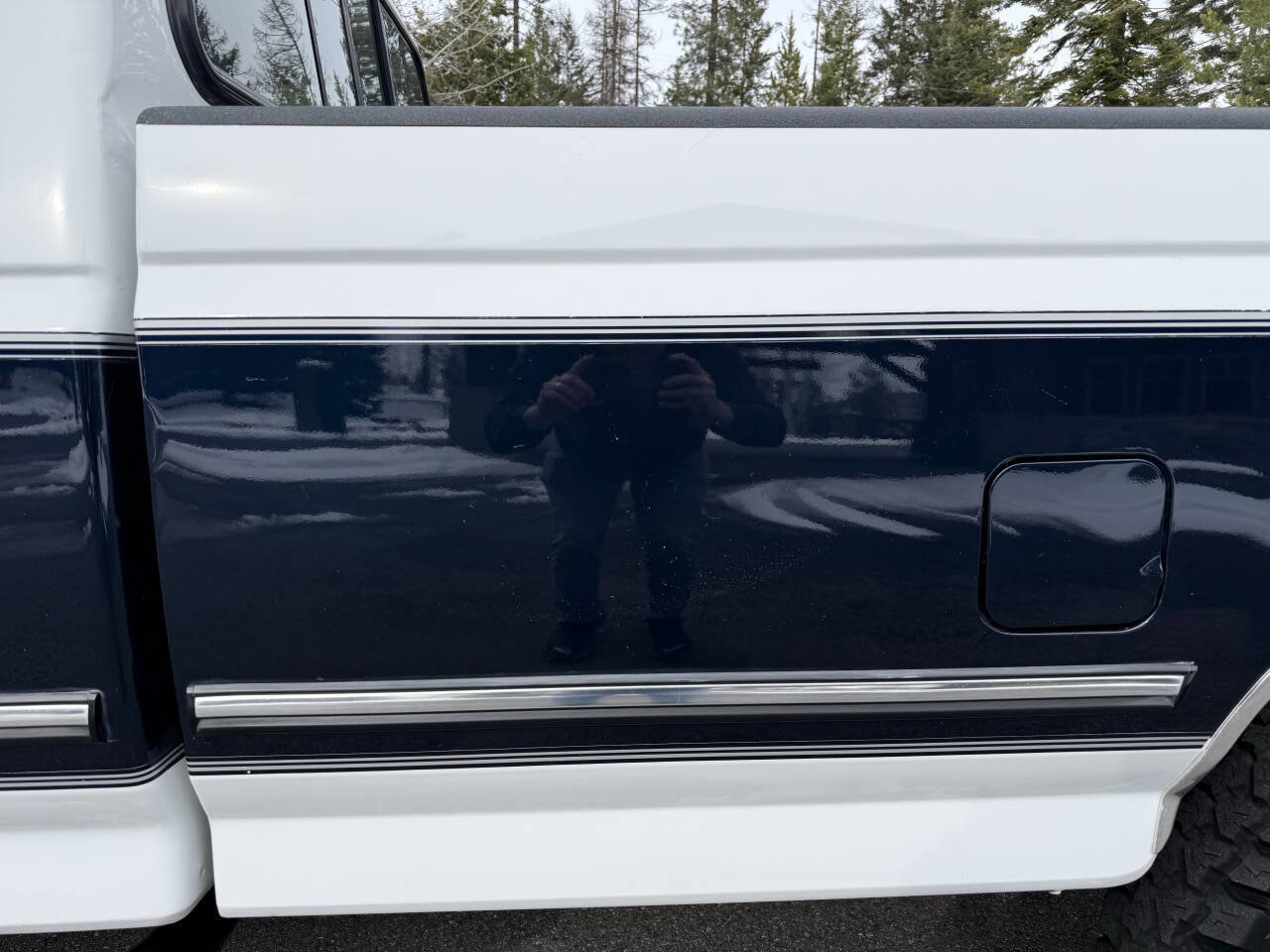 Used 1993 Ford F250 XLT image 73