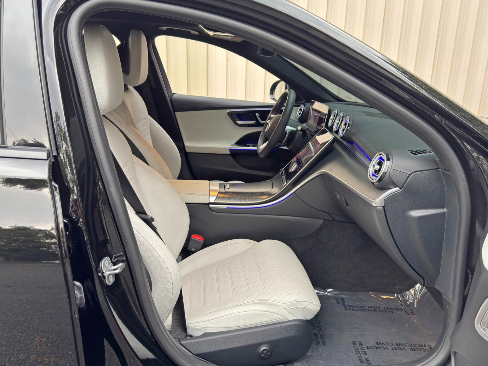 Used 2025 Mercedes-Benz C 300 4MATIC Sedan w/ AMG Line w/ Night Package image 15