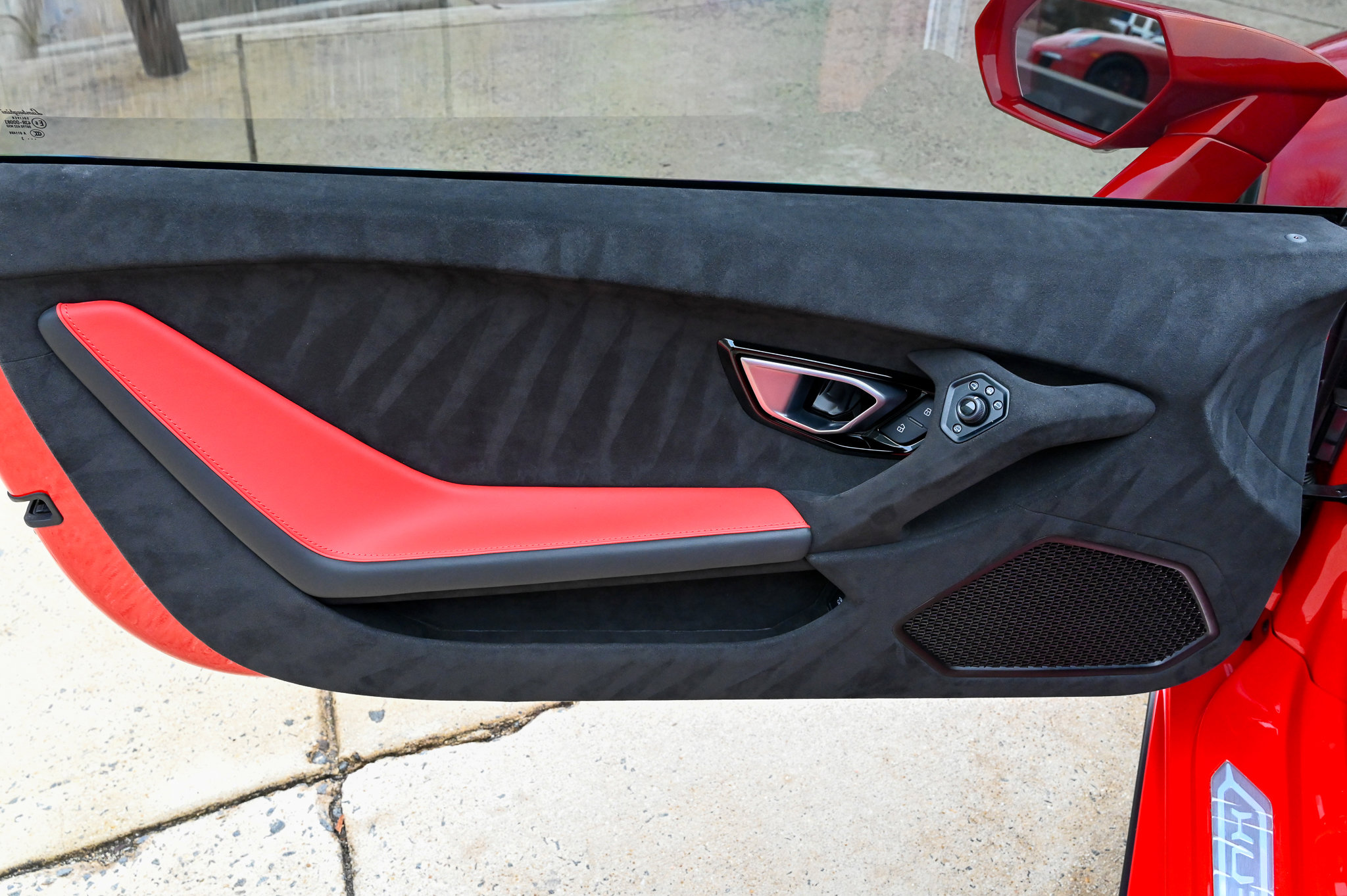 Used 2023 Lamborghini Huracan Tecnica image 19