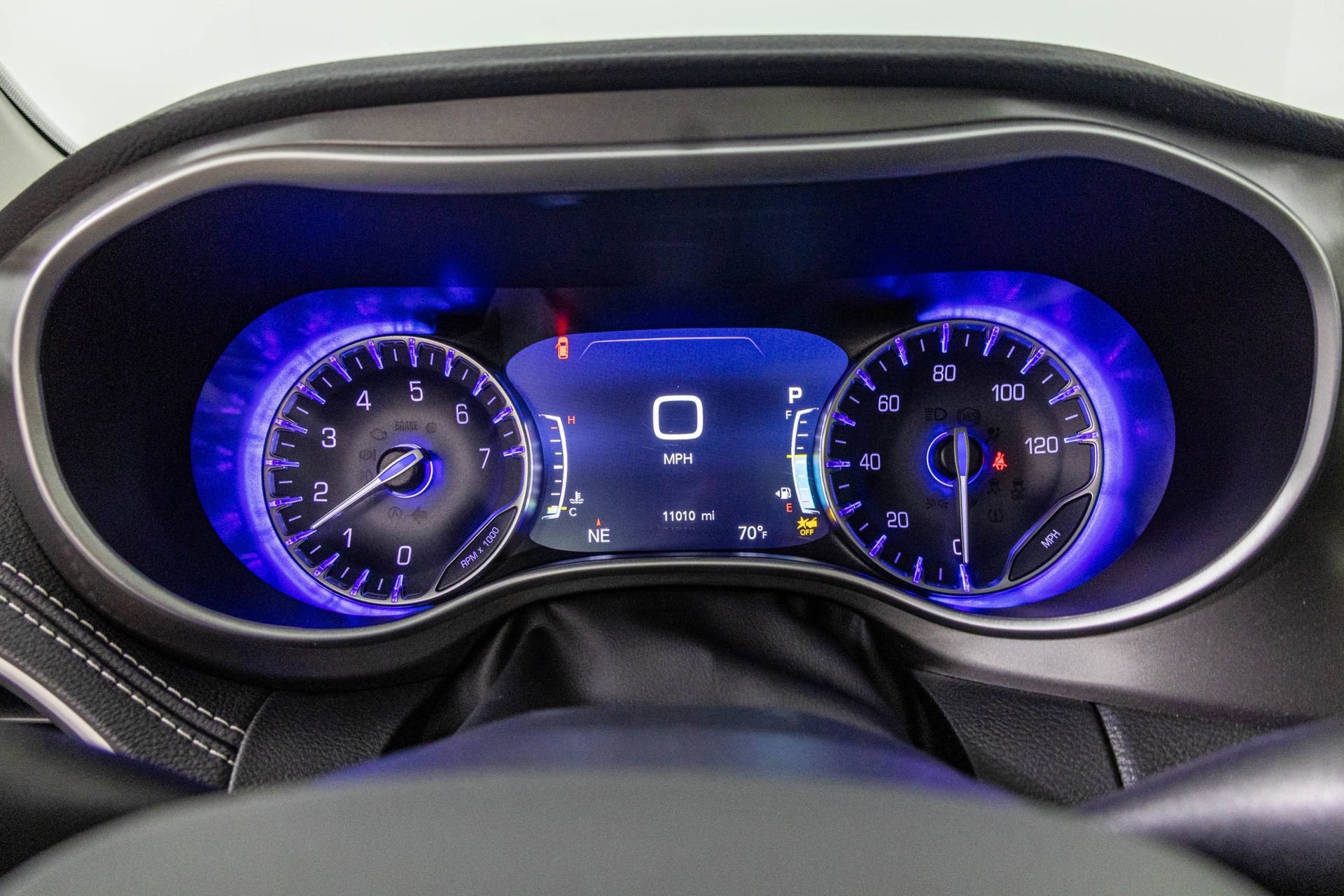 Used 2024 Chrysler Pacifica Touring-L image 22