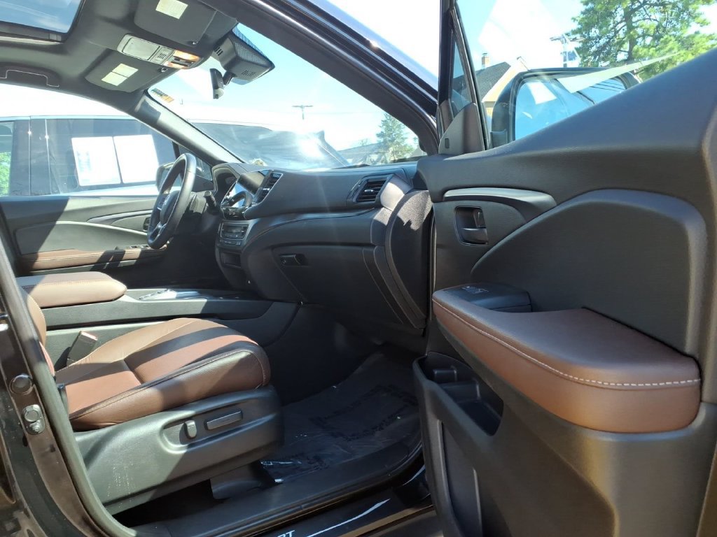 Used 2024 Honda Passport EX-L image 21