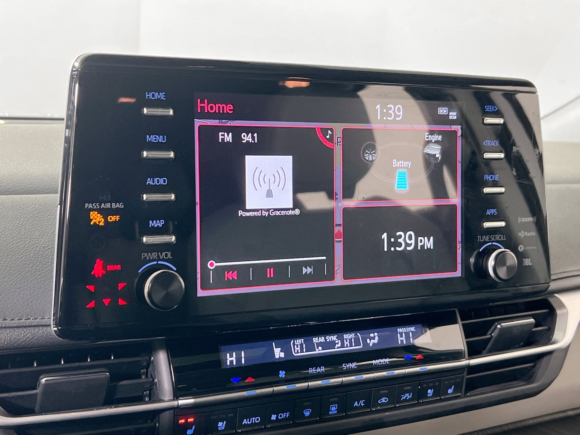 Used 2022 Toyota Sienna Limited AWD/4WD image 15