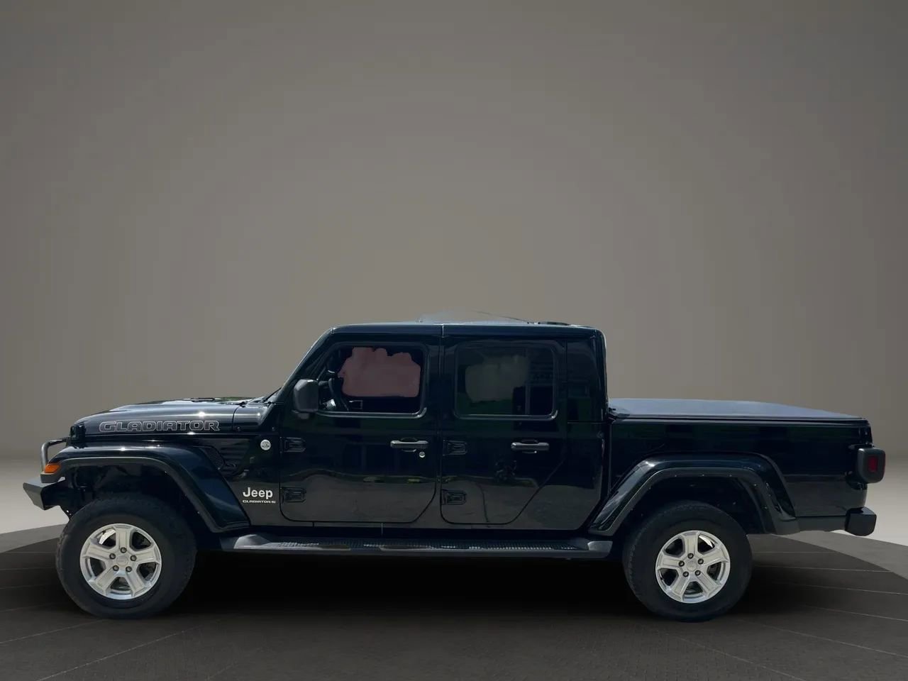 Used 2023 Jeep Gladiator Overland w/ Popular Equipment Package AWD/4WD image 4