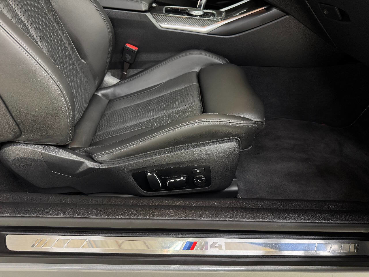 Used 2024 BMW M4 xDrive Competition AWD/4WD image 33